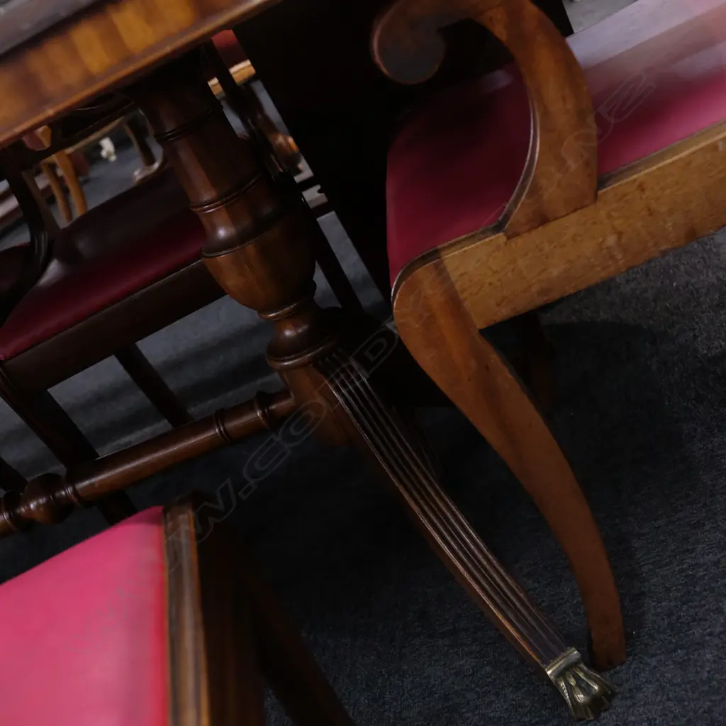 MAHOGANY TWIN PEDESTAL EXTENSION TABLE W. 1560MM D. 890MM H. 760MM Image 1++