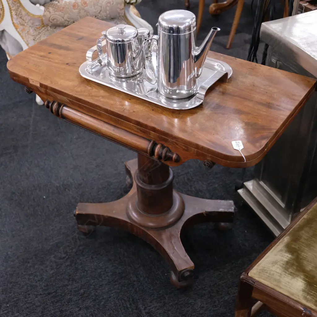 REGENCY MAHOGANY CARD TABLE (minor attention required) Image 1++