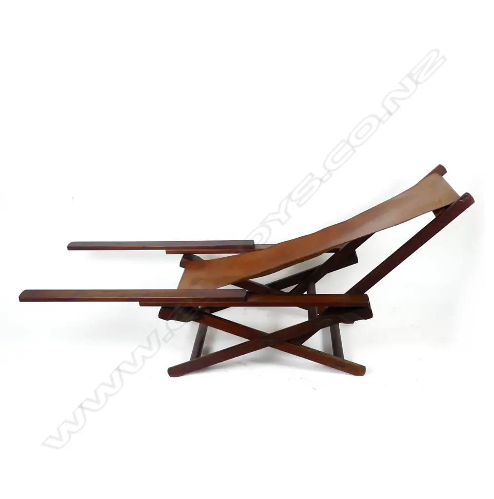 STEAMER CHAIR  Image 1++