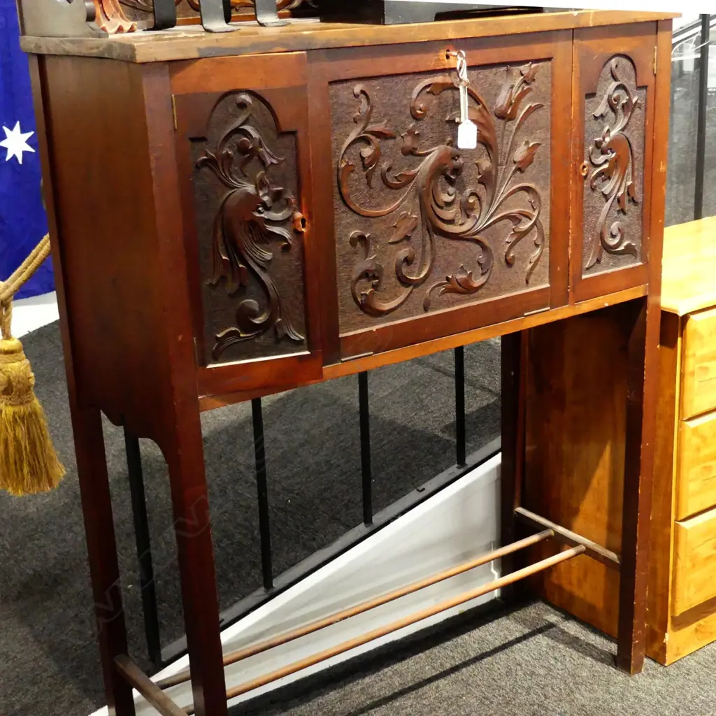 A KAURI ARTS AND CRAFTS FALL FRONT DESK W 900, H 1300  D 370 MM Image 1++