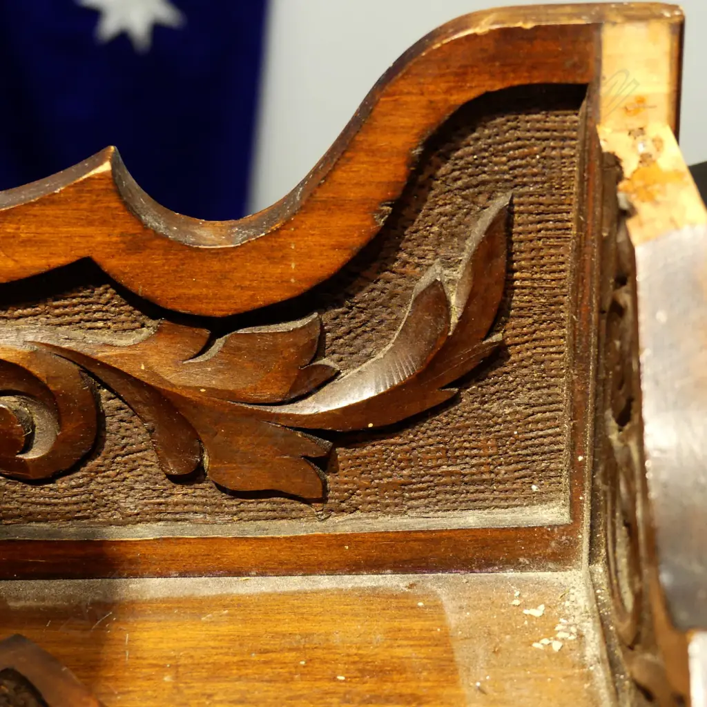 A KAURI ARTS AND CRAFTS FALL FRONT DESK W 900, H 1300  D 370 MM Image 1++