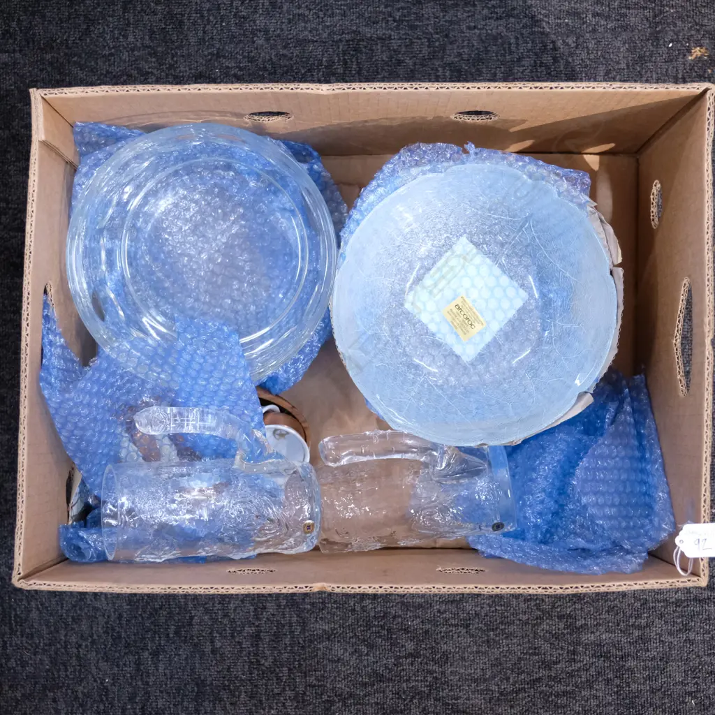 LOT ASST CRYSTAL BOWLS/TANKARDS ETC Image 1++