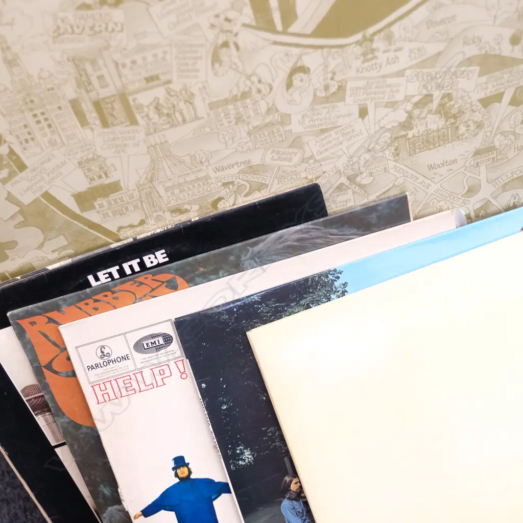 BEATLES MAP + 6 BEATLES LPS Image 1++