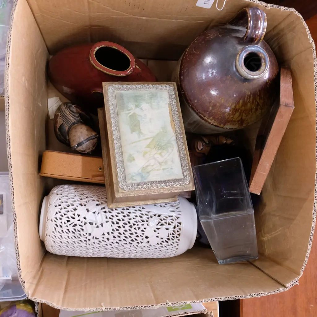 LOT CROCK/CATS/LAMP BASES/BOXES ETC Image 1++