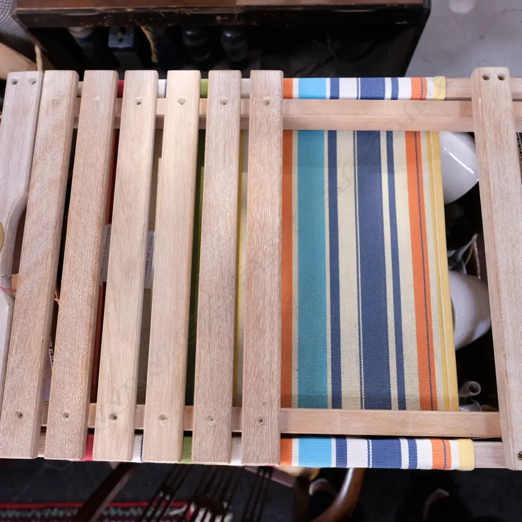 LOT ASST KITCHEN WARE/GLASSWARE ETC Image 1++