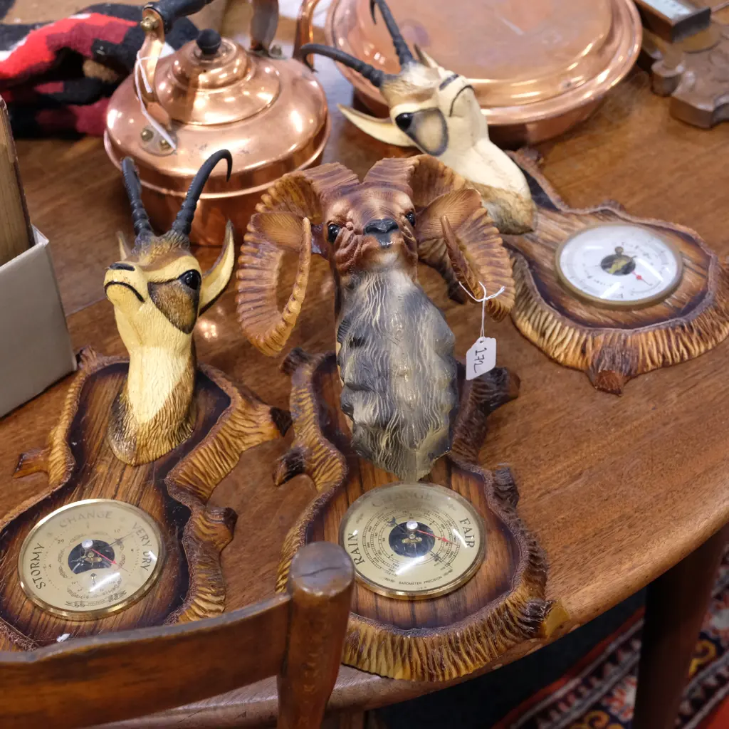 3 REPRODUCTION BAROMETERS SPRINGBOK ETC. H. 360MM Image 1++