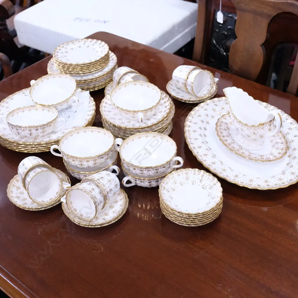 SPODE FLUER DE LYS DINNER SERVICE ONLY 5 DINNER PLATES Image 1++