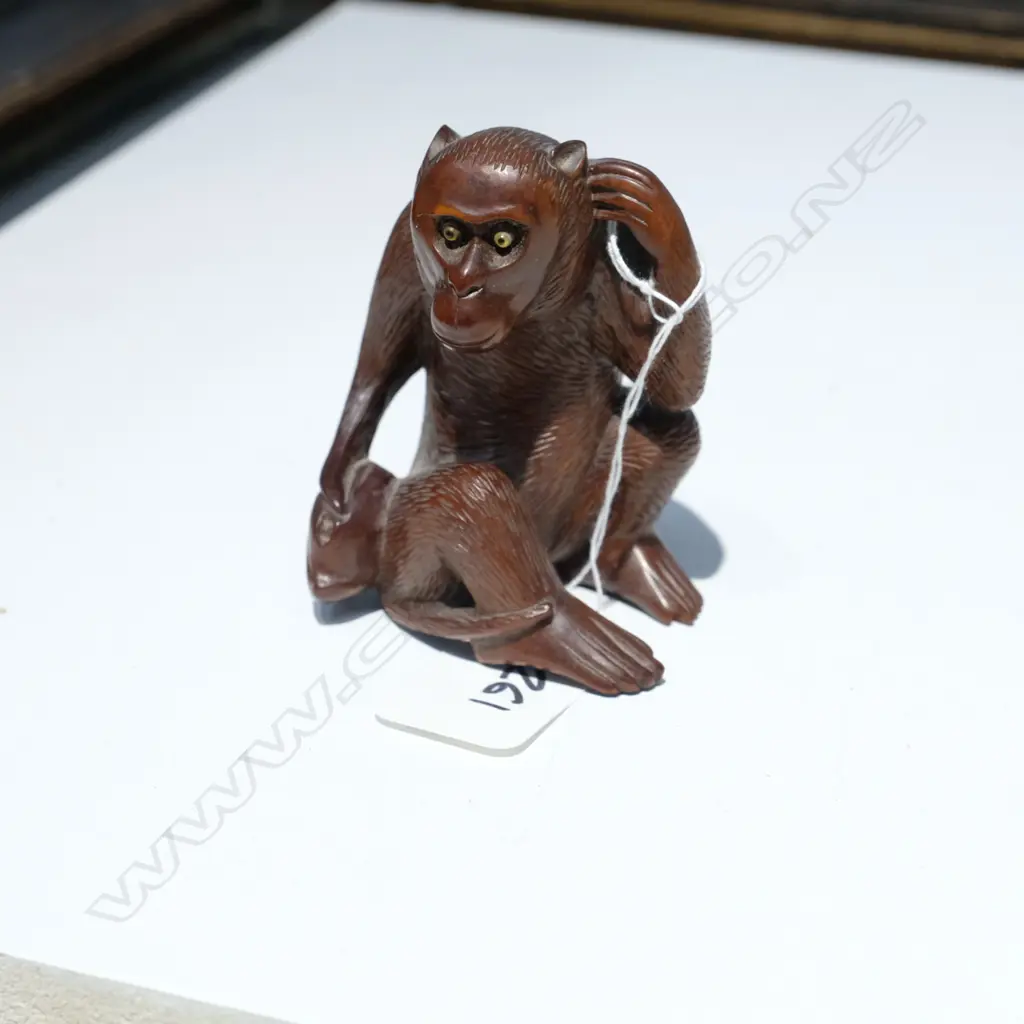CARVED CHINESE WOODEN MONKEY Image 1++