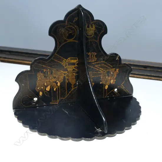 VICT LACQUER WALL BRACKET H 200 MM