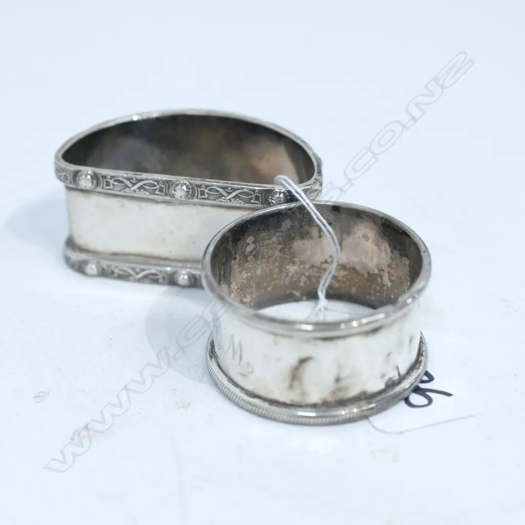 2 S/S NAPKIN RINGS 52GMS Image 1++