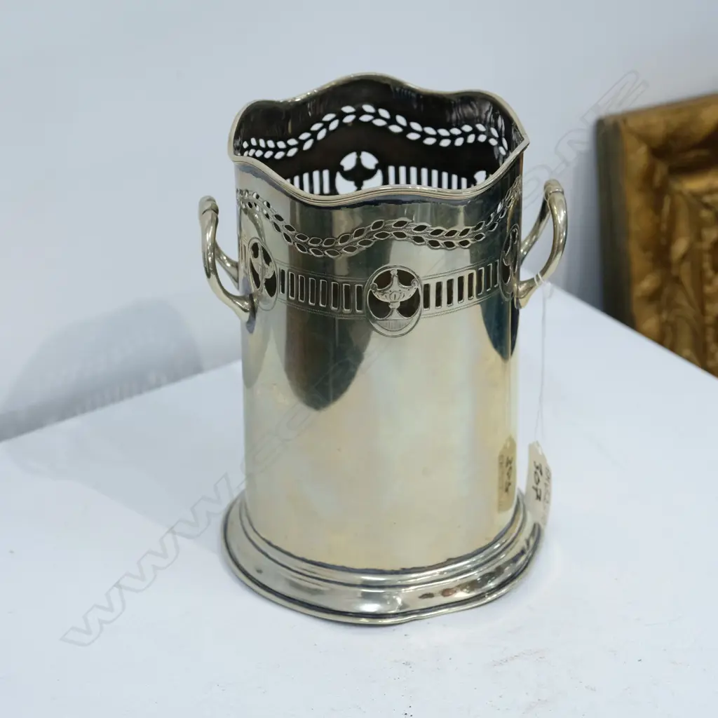 EDWARDIAN SILVERPLATE BOTTLE HOLDER H.190MM Image 1++