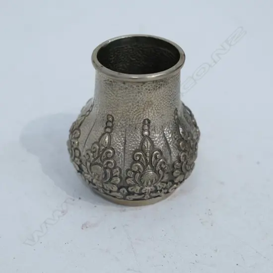EASTERN 800. SIL SMALL VASE - 106GM H. 70MM