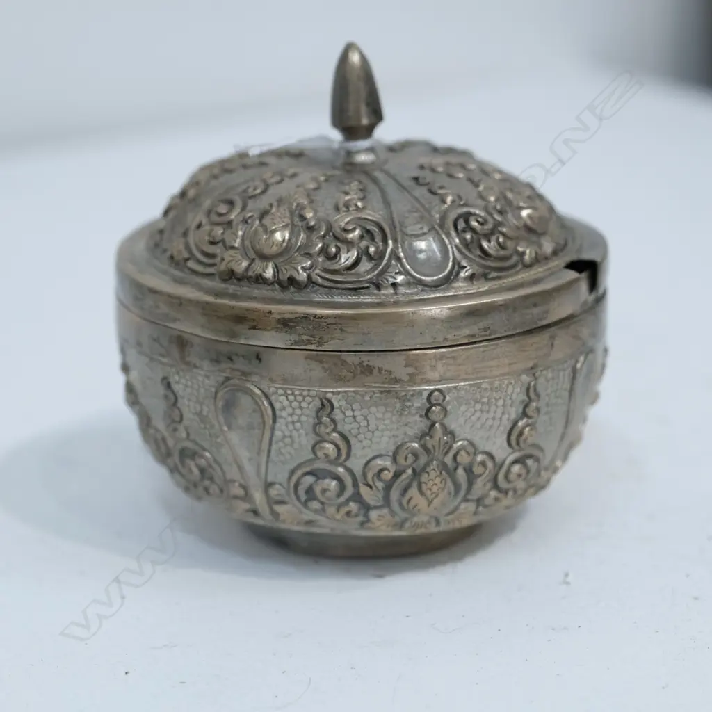 EASTERN 800. SIL LIDDED BOWL - 154GM DIA. 80MM Image 1++