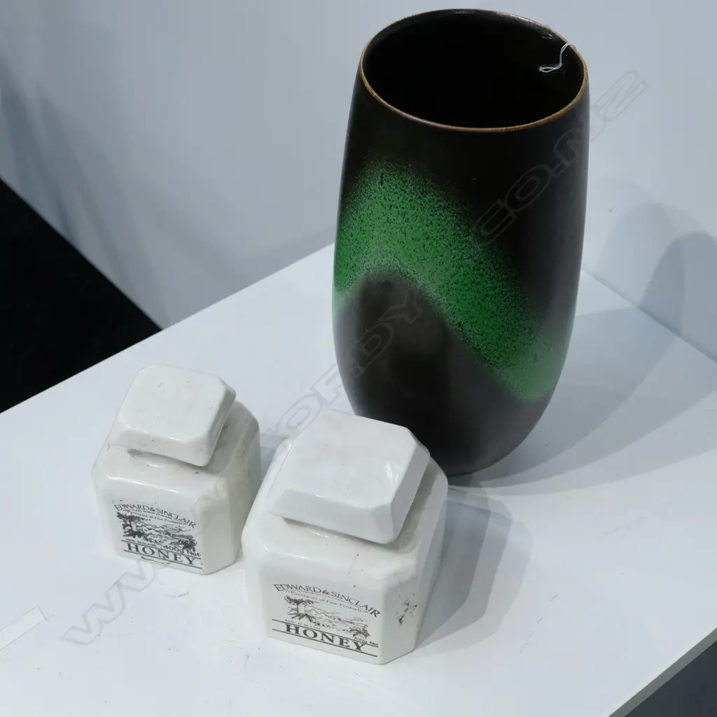 ORIENTAL MARKED VASE / 2 CERAMIC HONEY JARS VASE H. 295MM Image 1++