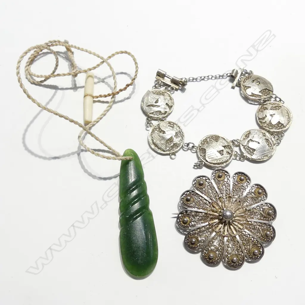 SILVER BRACELET & BROOCH + GREENSTONE PENDANT Image 1++