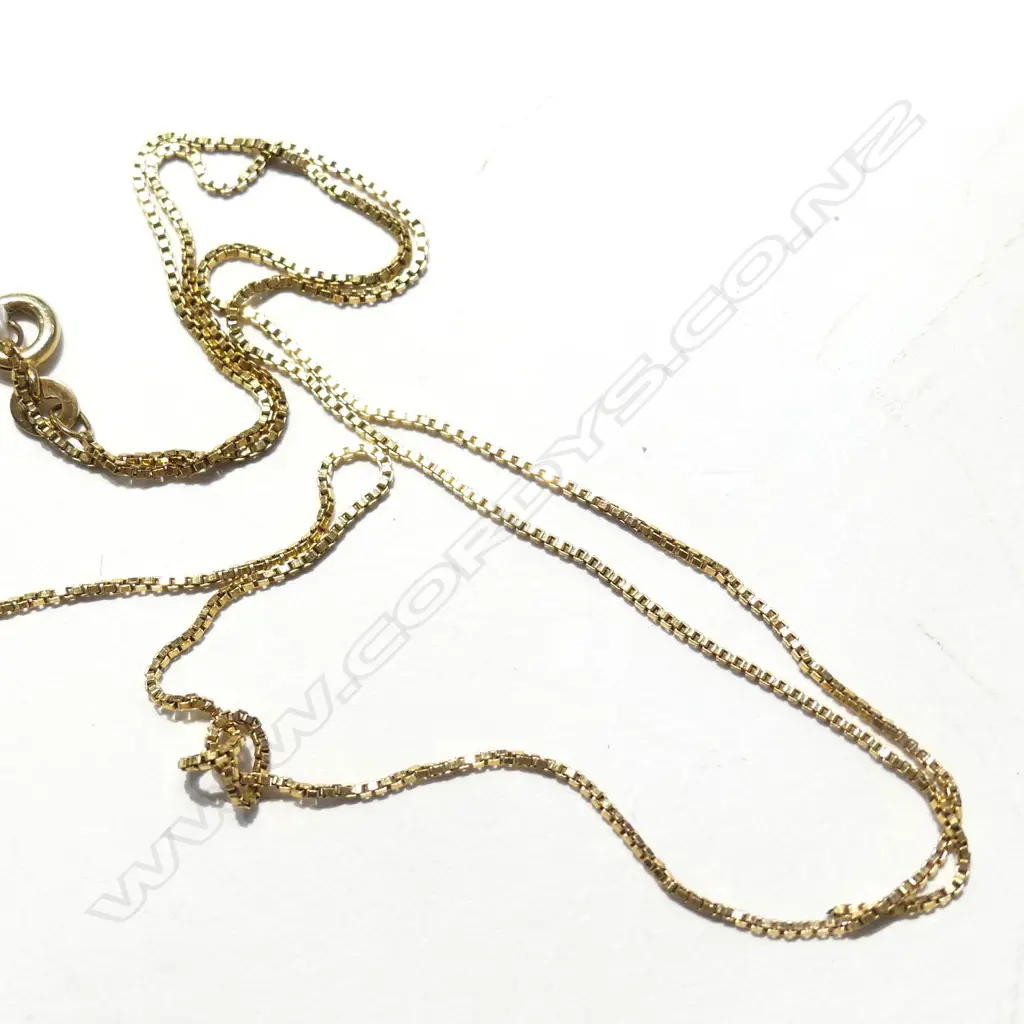 18CT GOLD NECK CHAIN BROKEN 2.2GMS Image 1++