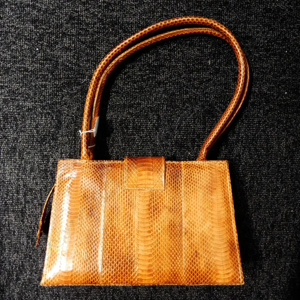 CROCODILE SKIN HANDBAG Image 1++