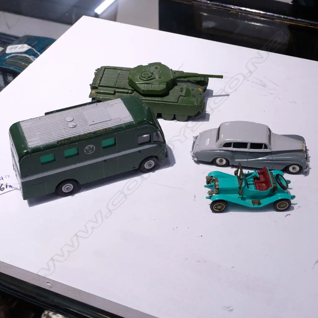 THREE  DINKY TOYS, + ONE OTHER Image 1++