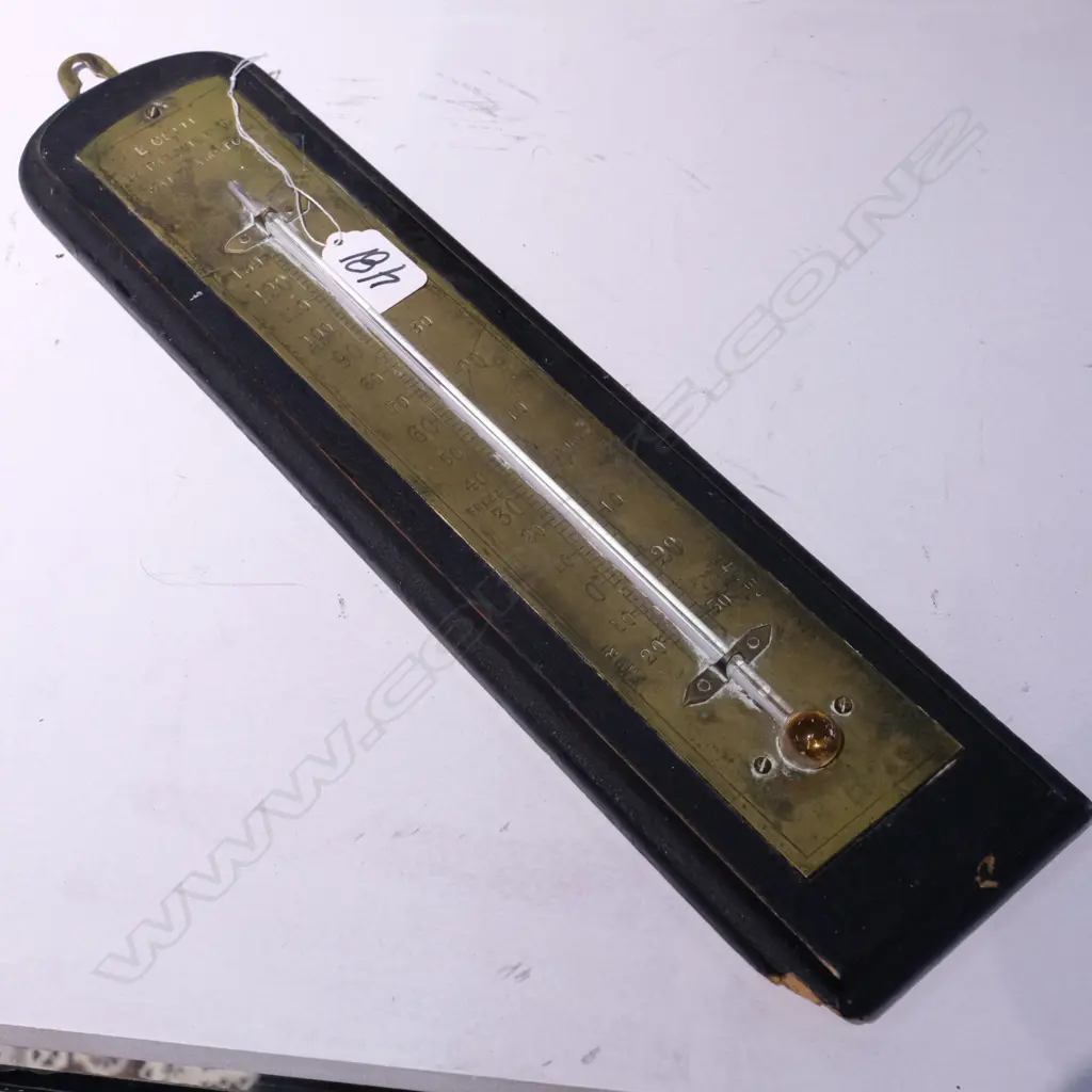 C1900 BRASS BACKED THERMOMETER Image 1++