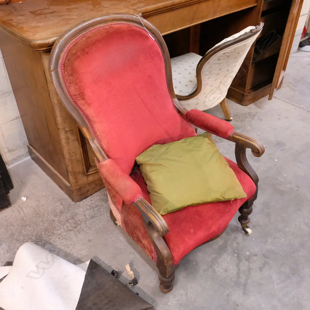 VICT GRANDFATHER CHAIR Image 1++