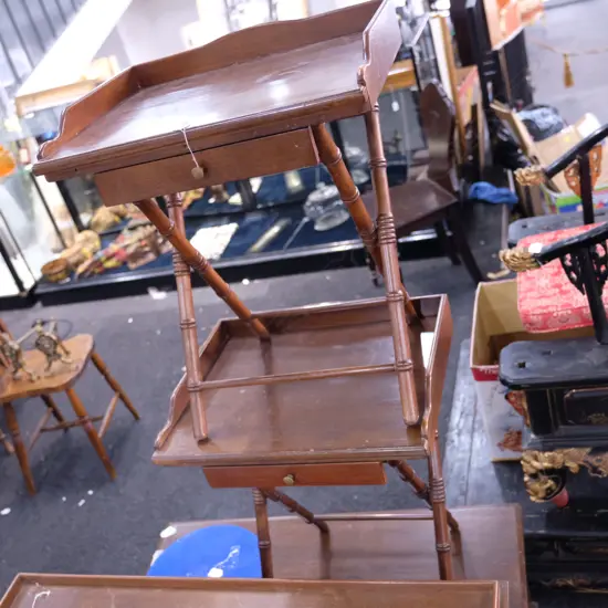 PR CAMPAIGN STYLE SIDE TABLES