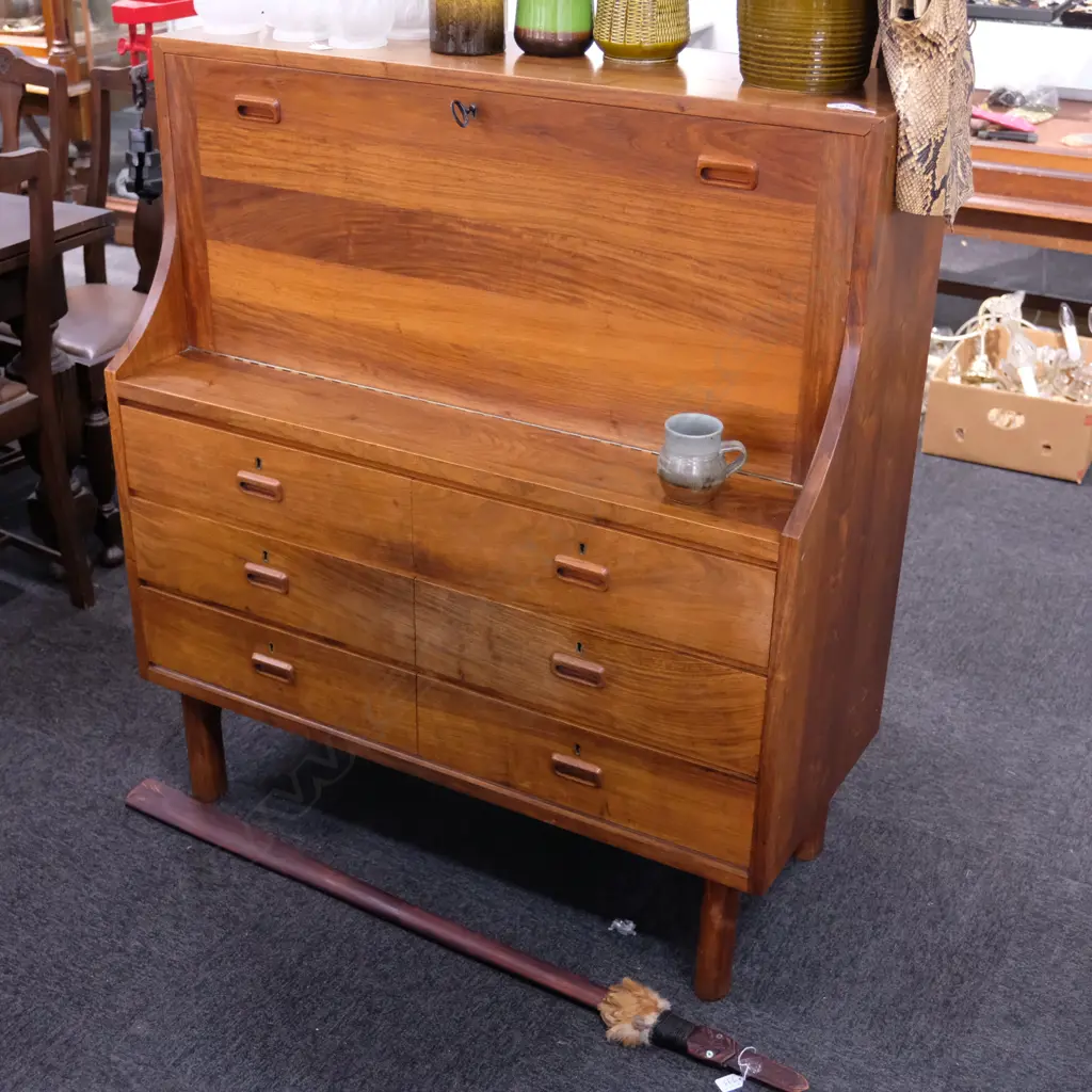TEAK MID-CENTURY WRITING DESK 1070 x 460 x 1200mm Image 1++