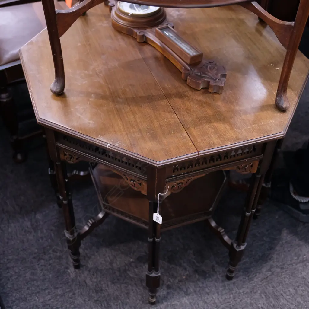 EDWARDIAN  OCTAGONAL CENTRE TABLE Image 1++