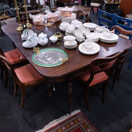 19THC D END DINING TABLE WITH 2 LEAVES