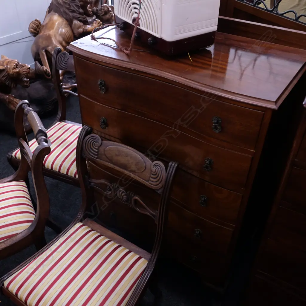 MAHOGANY  QUEEN ANNE STYLE 5 DRAWER CHEST Image 1++
