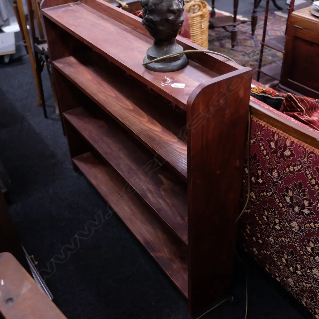 PINE BOOKCASE Image 1++