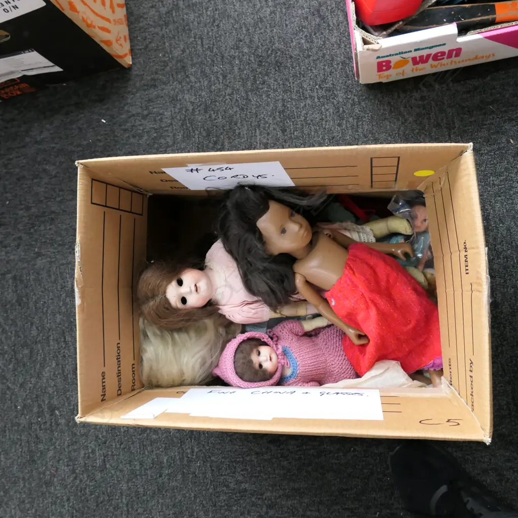 LOT ASST DOLLS INCL NIPPON ETC Image 1++