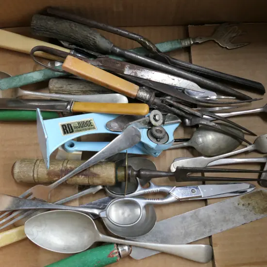 LOT ASST KITCHEN UTENSILS ETC