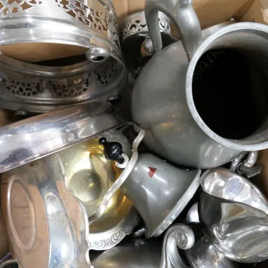 BOX ASST EP WARE INCL COMPORT/ WATER DISPENSER/ TRAYS ETC