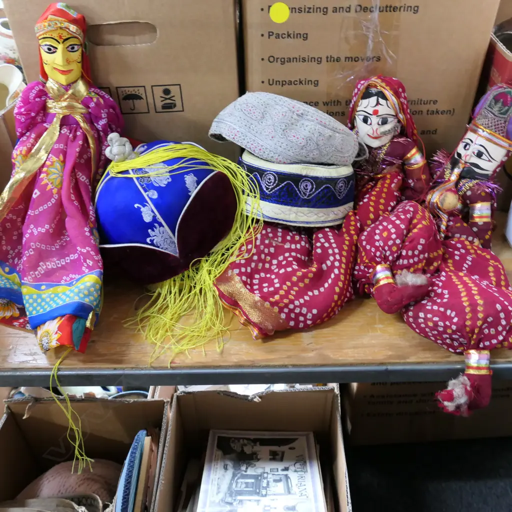LOT INDIAN DOLLS / HEAD-DRESS / HATS, ETC. Image 1++