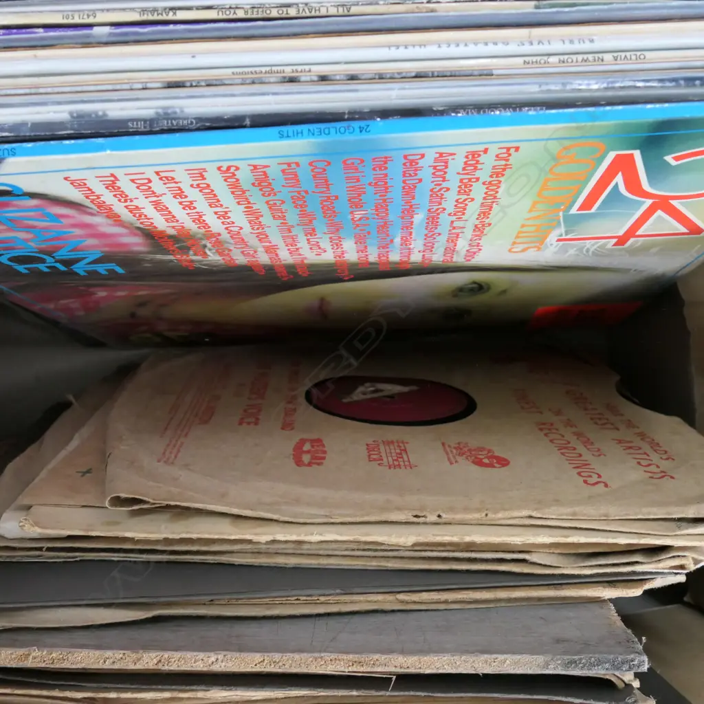 LOT ASST RECORDS AND 78S Image 1++