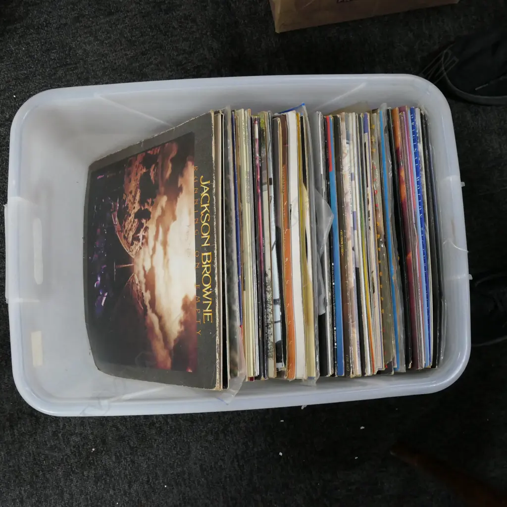 LOT ASST RECORDS Image 1++