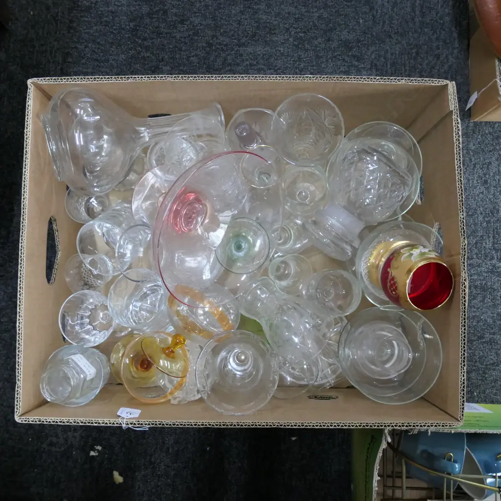 LARGE BOX STEMMED GLASSWARE / CRYSTAL, ETC Image 1++