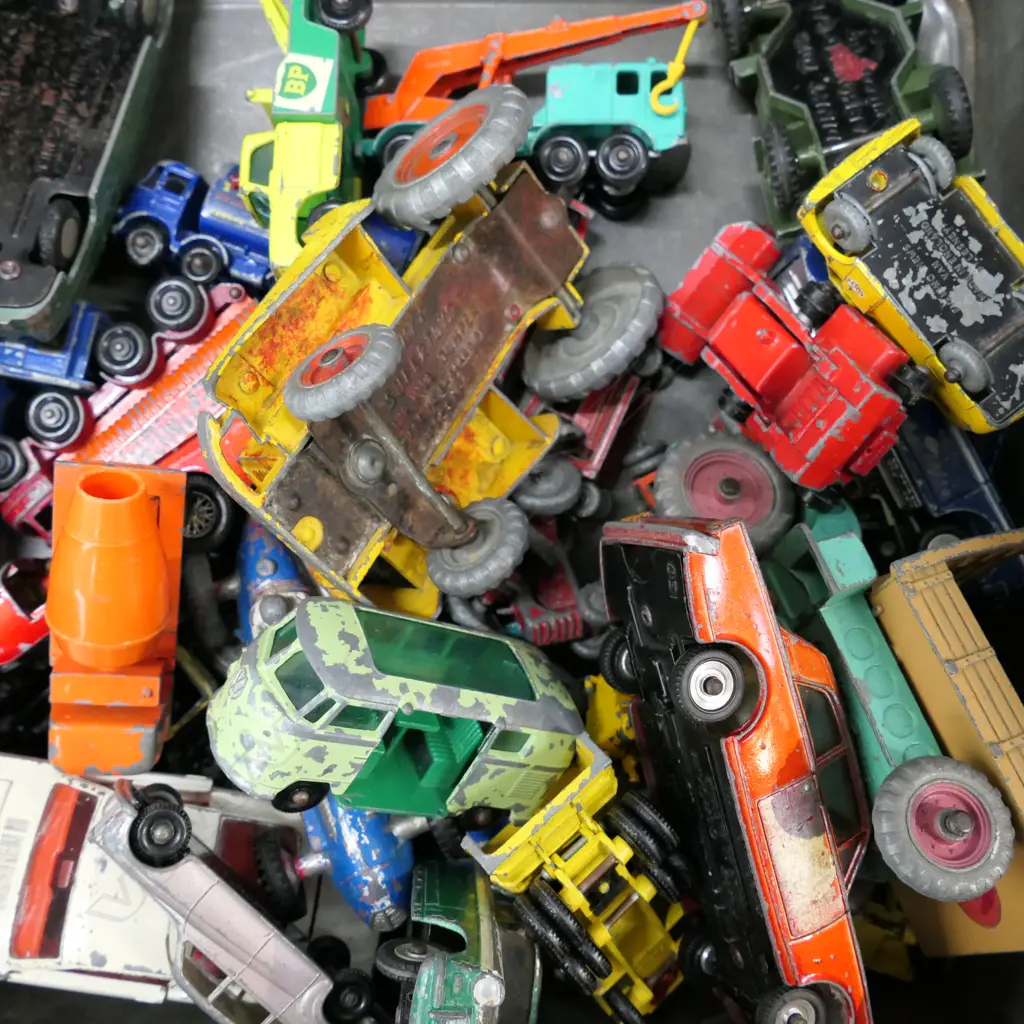 Assorted Metal dinky toys  Image 1++