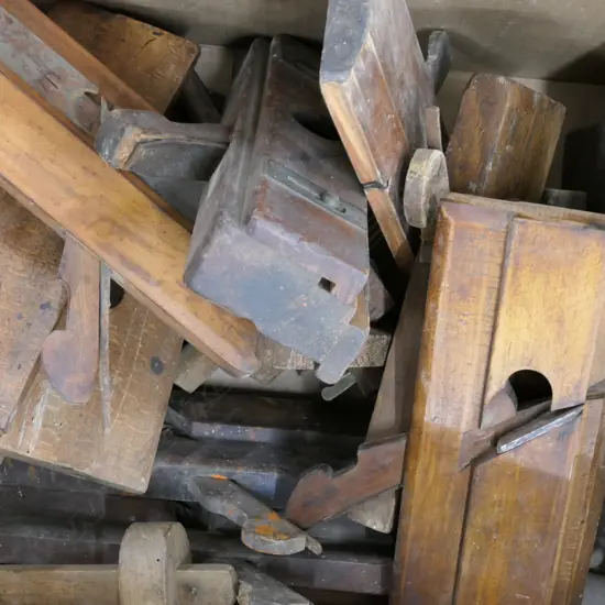 LOT ASST MOULDING PLANES/SCRIBES ETC 