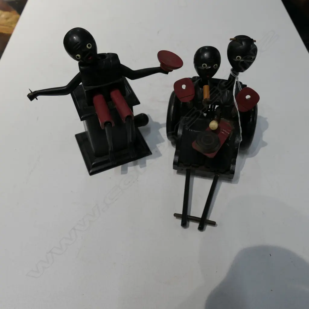 2 VINTAGE WOODEN TOYS Image 1++