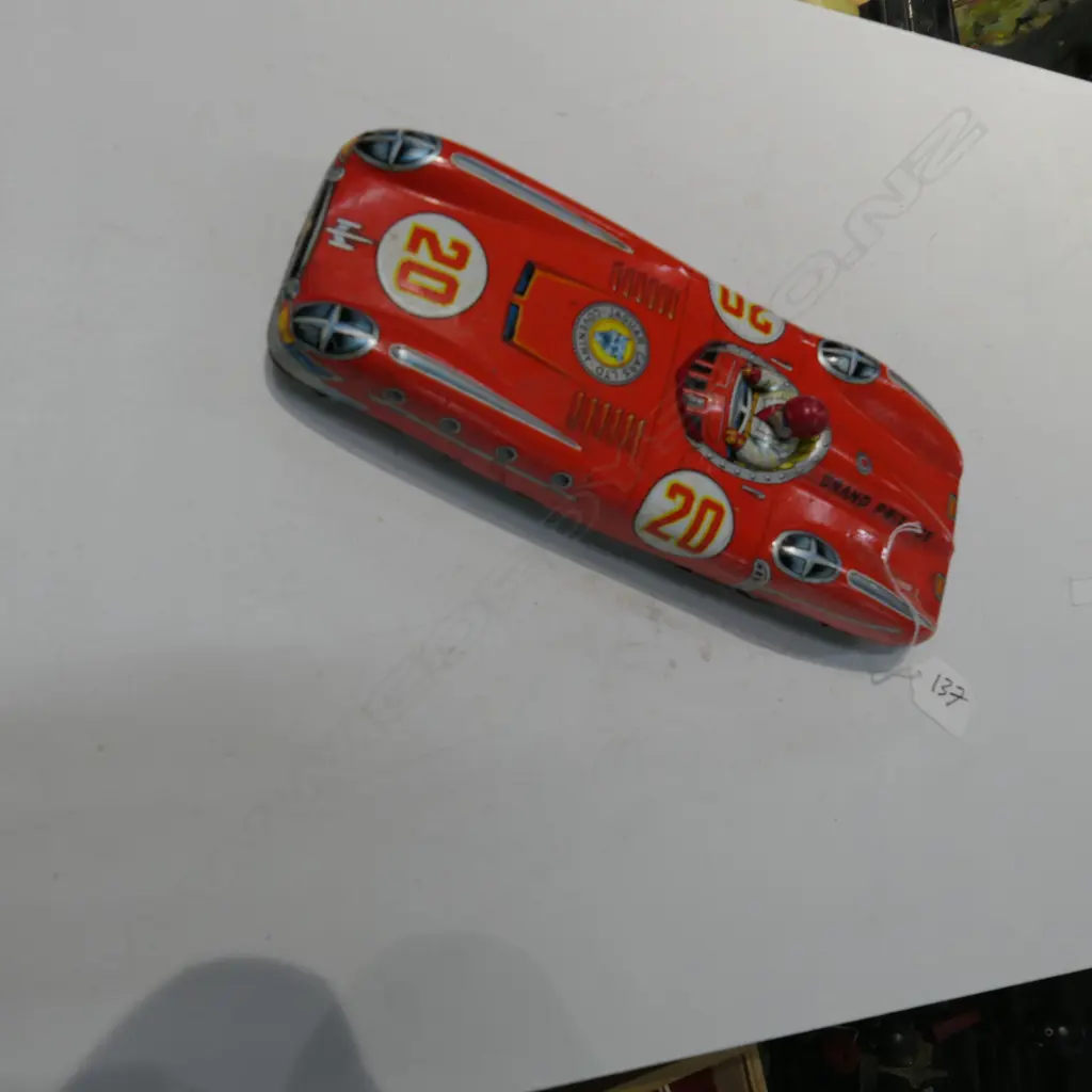 JAPANESE TIN PLATE CLOCKWORK JAGUAR CAR Image 1++