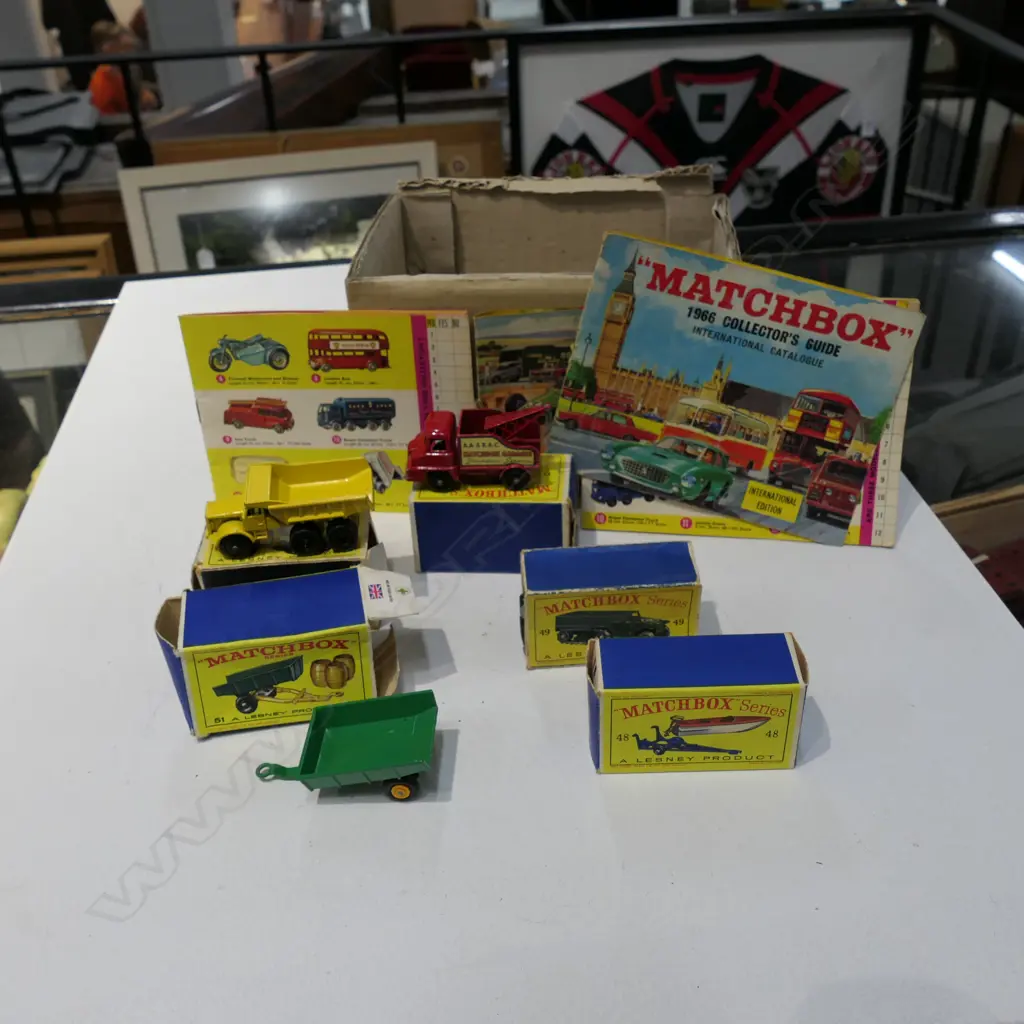 4 ASST MATCHBOX TOYS ETC Image 1++