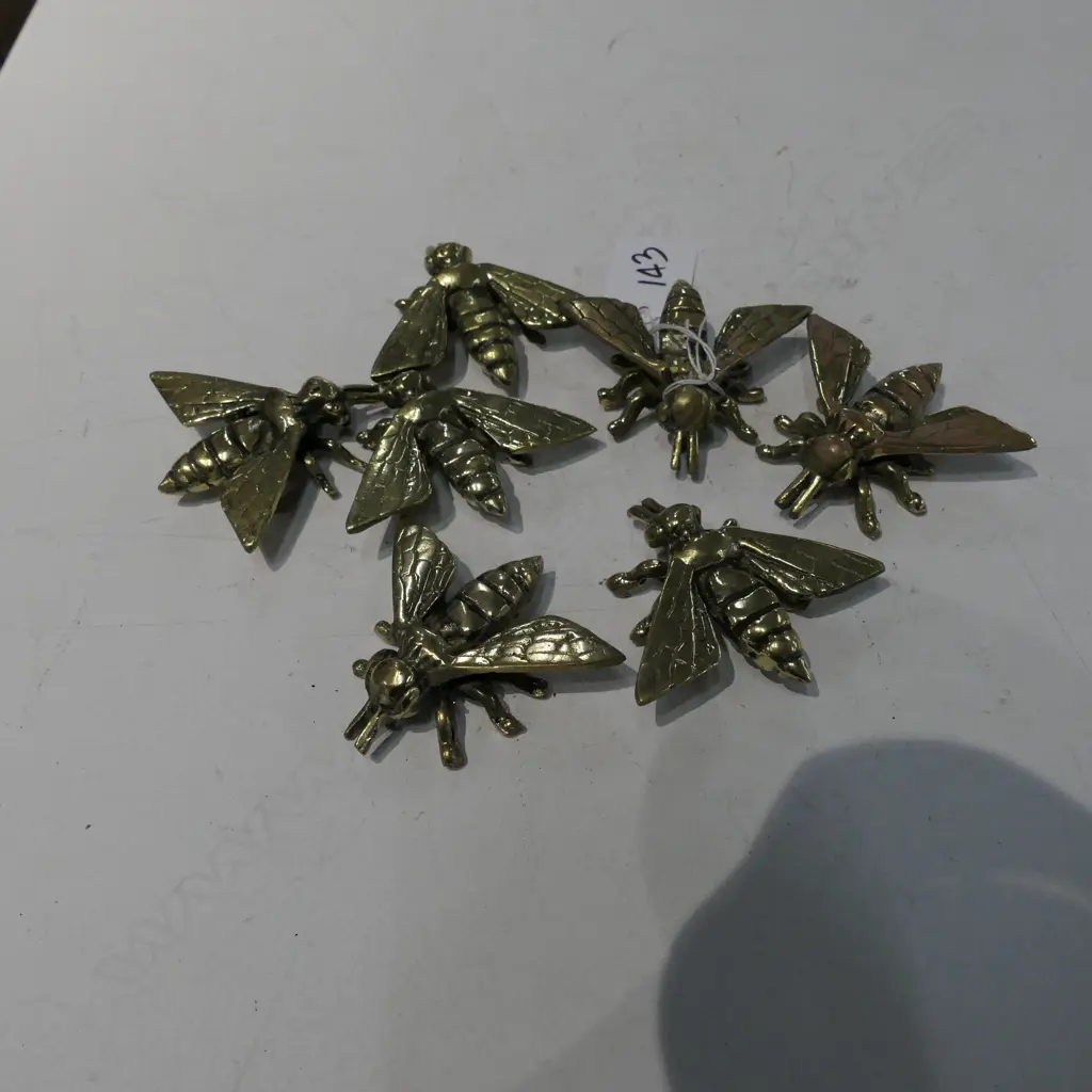 SEVEN ASST BRASS BEES Image 1++