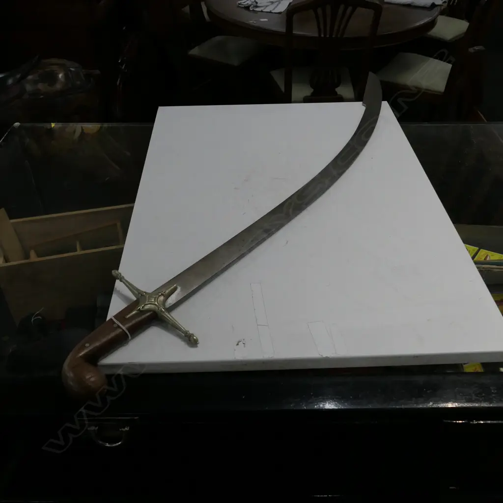 (i87) REPRO MAMLUK SCIMITAR w KILIJ BLADE. OVERALL L.900mm Image 1++