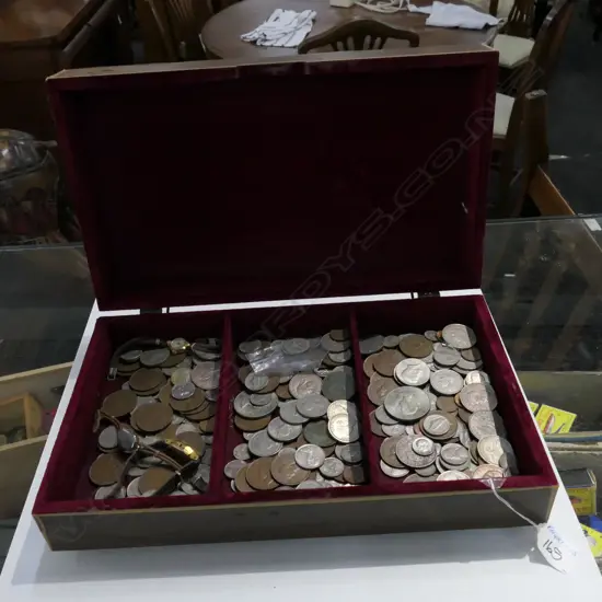 BOX OF OLD ASST WORLD COINAGE INCLS. 2 1916 USA 1/4 $1 WORN