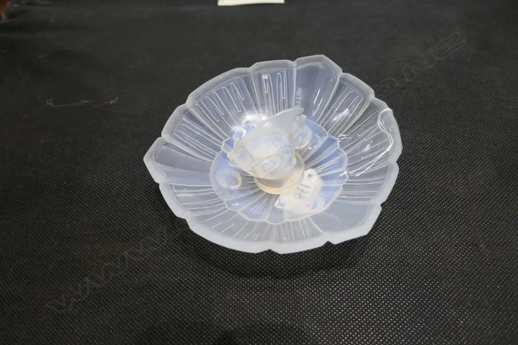 2 FRENCH OPALESCENT GLASS ART DECO PCES Image 1++