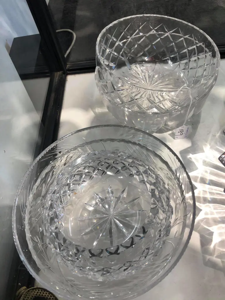 5 ASST CRYSTAL & GLASS BOWLS Image 1++