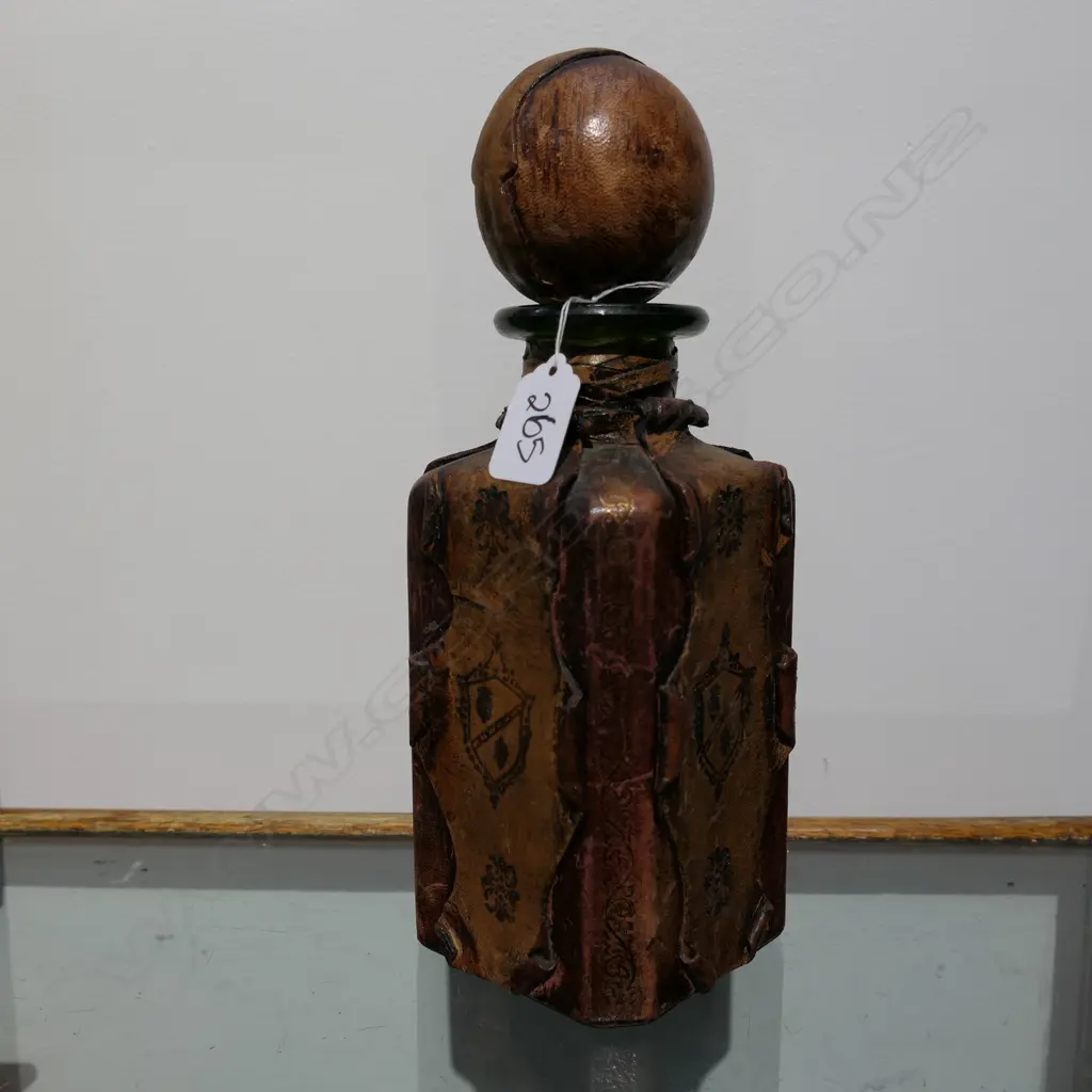 LEATHER BOUND DECANTER Image 1++