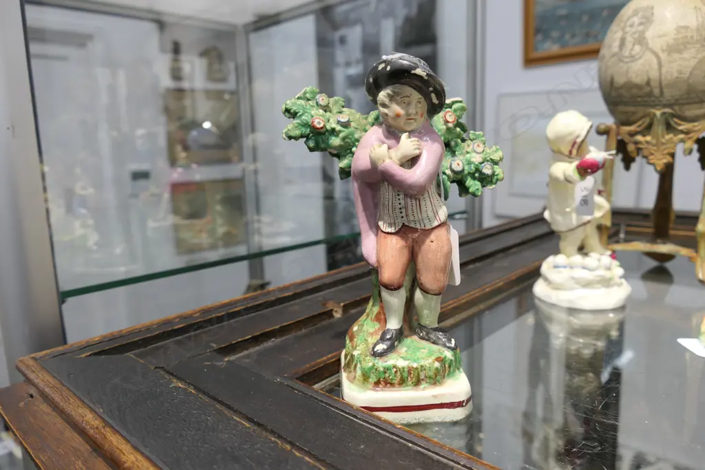 EARLY STAFFORDSHIRE  FIGURE OF A MAN H 190 MM Image 1++