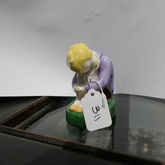 ROYAL WORCESTER FIGURE SLEEPY BOY RW2918-PUCE B/S - 3¼" MODELLER MARGARET CANE 1931-1957					